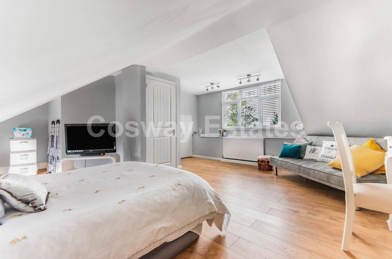 13 Hale Grove Gardens, Mill Hill